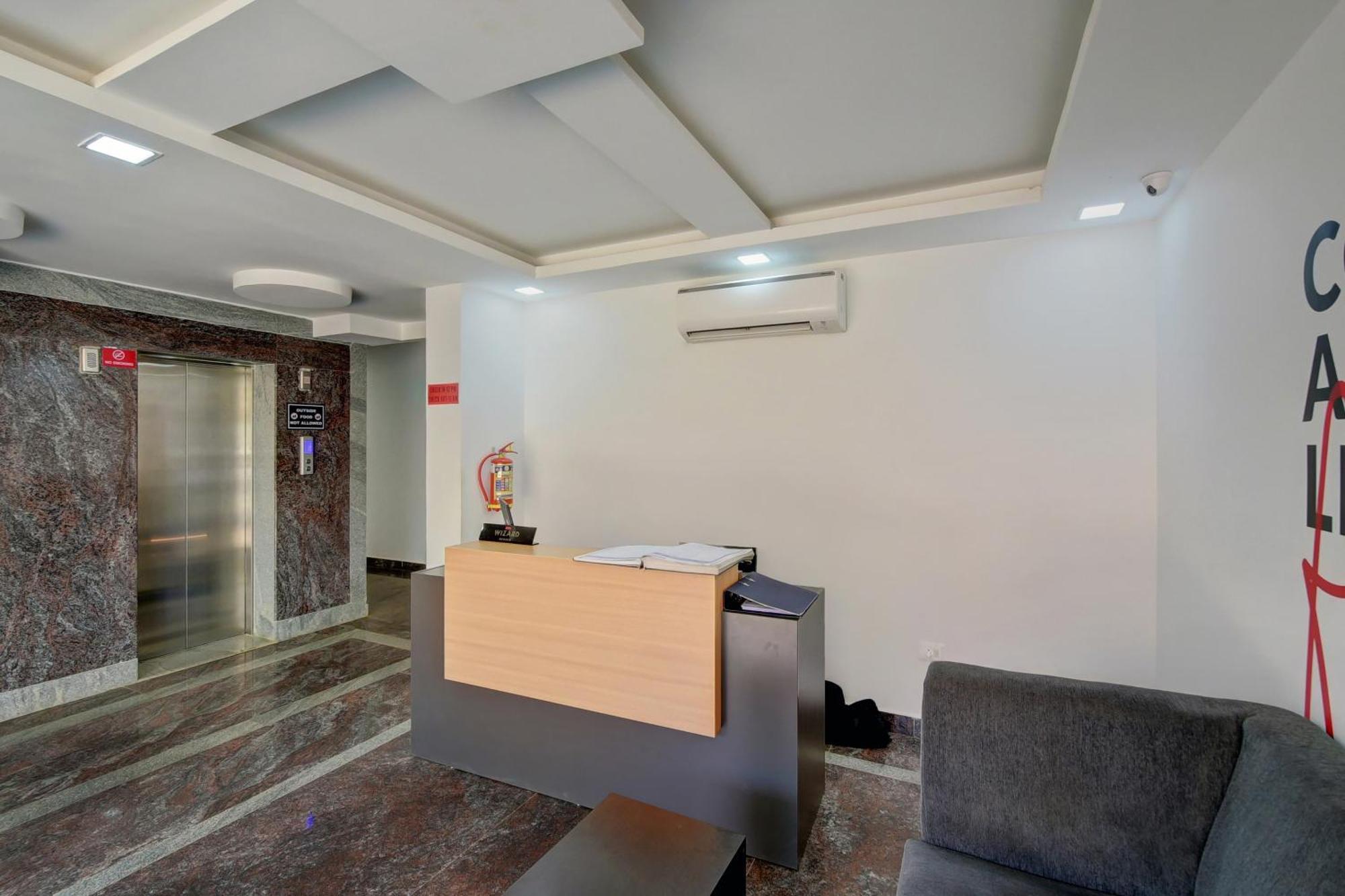 Super Grand Collection O Near Sarjapur Road Near 7D Voyage Hotel Bangalore Bagian luar foto