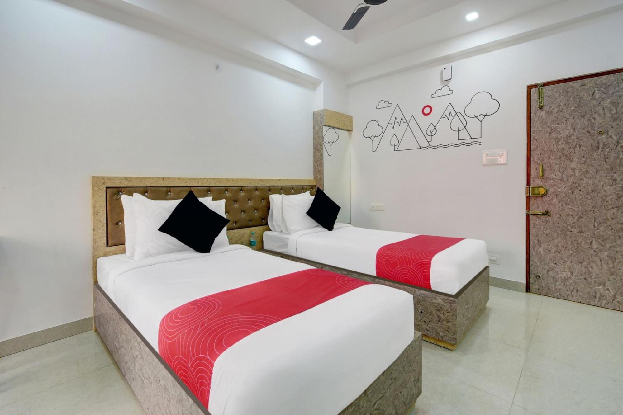 Super Grand Collection O Near Sarjapur Road Near 7D Voyage Hotel Bangalore Bagian luar foto