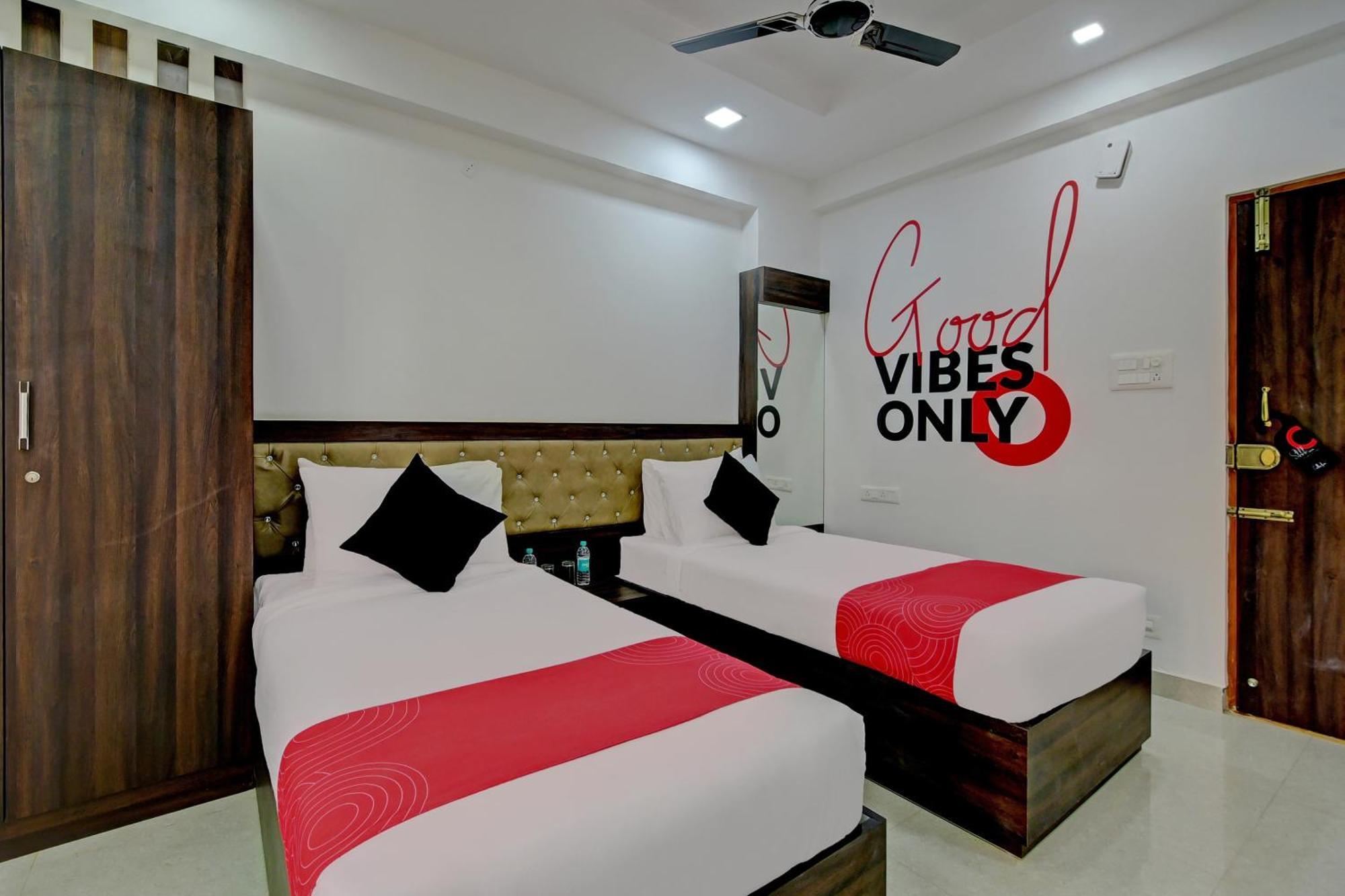 Super Grand Collection O Near Sarjapur Road Near 7D Voyage Hotel Bangalore Bagian luar foto