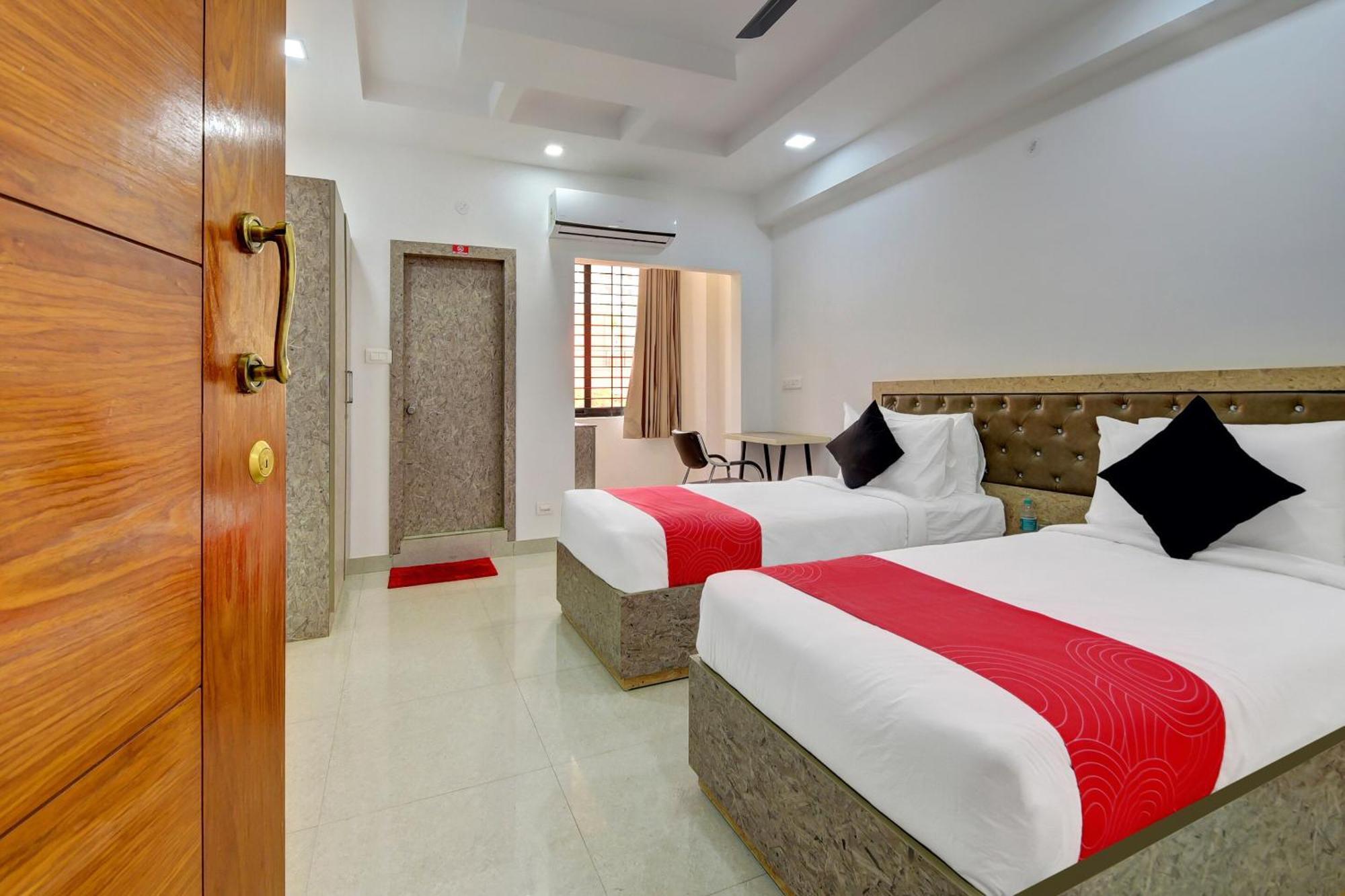 Super Grand Collection O Near Sarjapur Road Near 7D Voyage Hotel Bangalore Bagian luar foto