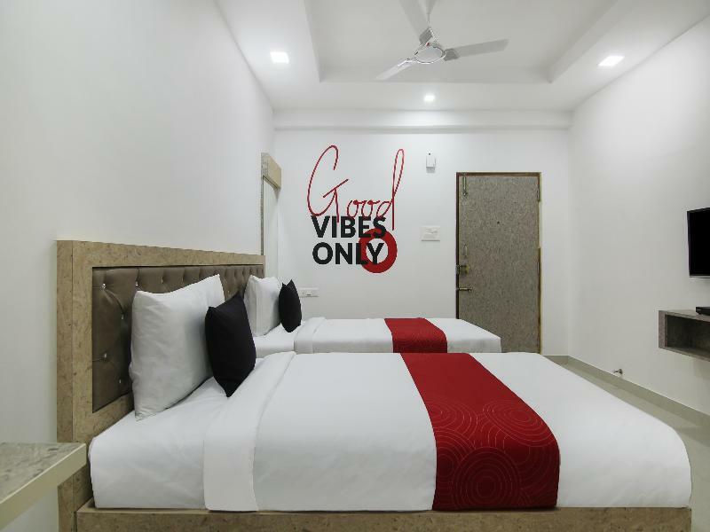 Super Grand Collection O Near Sarjapur Road Near 7D Voyage Hotel Bangalore Bagian luar foto